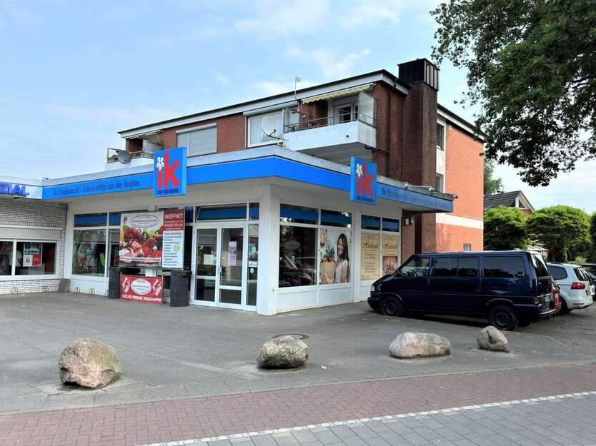 Einzelhandel in Wedel 3.100 € 310 m² zimmer