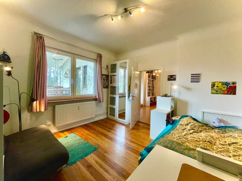 Hausgefühle - Eigentumswohnung in einem Zweifamilienhaus mit großem Gartenanteil