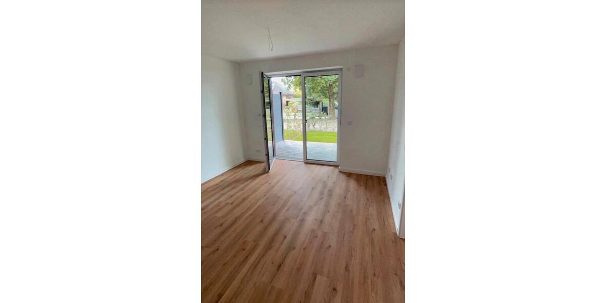 Erdgeschoßwohnung Hamburg Altona - 2.5 Zimmer, 60 m&sup2;, 1.500&euro; | Angebot:25308856