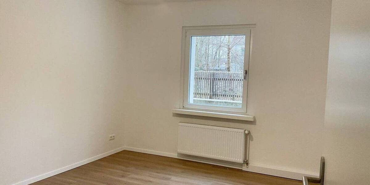 Terrassenwohnung Wedel Schulau Ost - 4 Zimmer, 76 m&sup2;, 1.060&euro; | Angebot:26908549