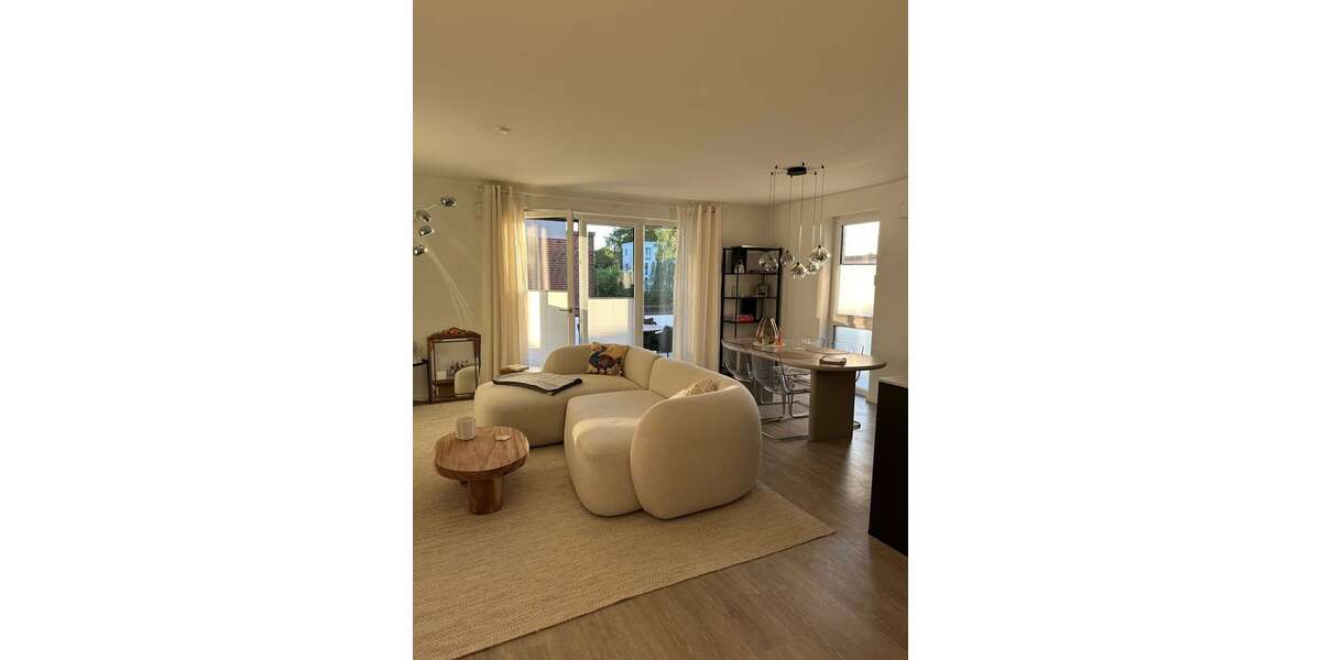 Etagenwohnung Tornesch Esingen - 3 Zimmer, 108 m&sup2;, 1.580&euro; | Angebot:26759585