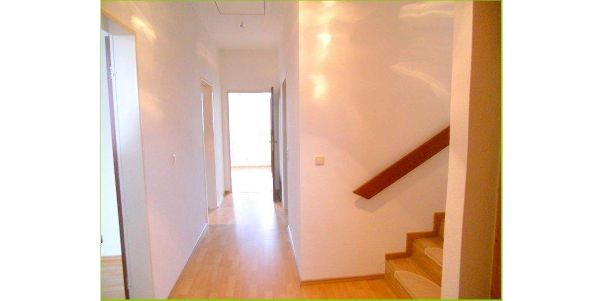 Etagenwohnung Buxtehude - 3 Zimmer, 76 m&sup2;, 750&euro; | Angebot:25742977