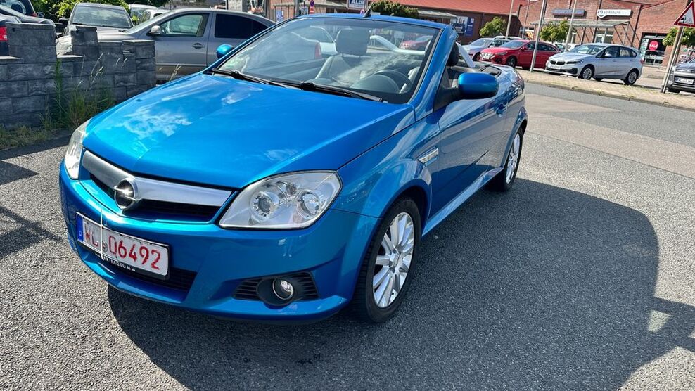 Opel Tigra 77.000 km 2.500 € Winsen/Luhe 21423