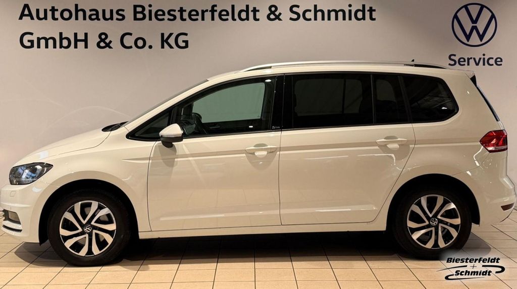 VW Touran 115.858 km 22.990 &euro; Wedel 22880