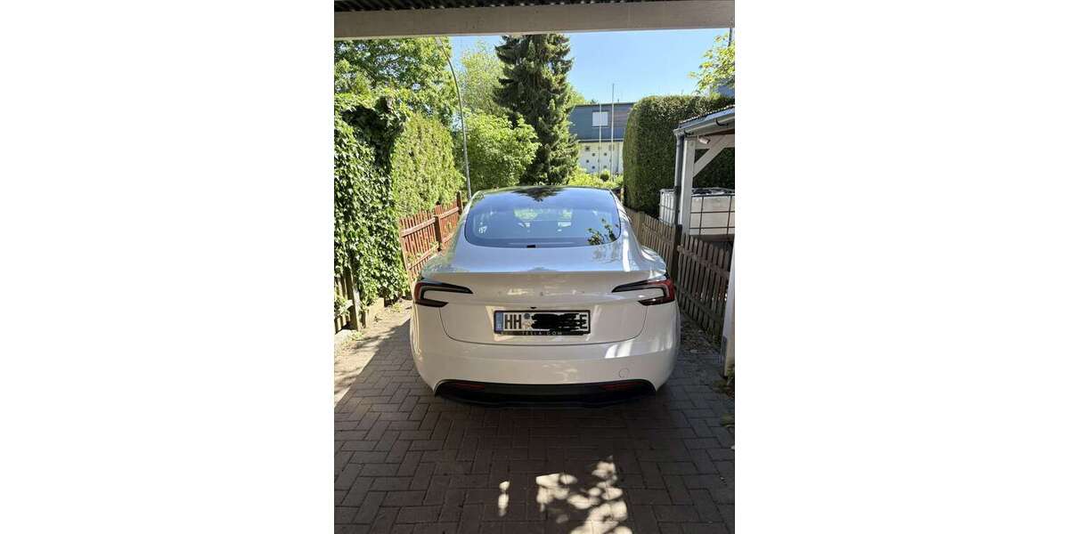 Tesla Model 3 13.900 km 34.000 &euro; Hamburg 22393