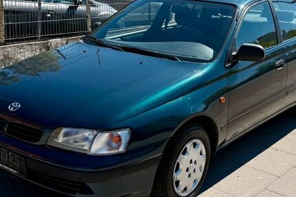 Toyota Carina 129.000 km 4.990 &euro; Hamburg 20097