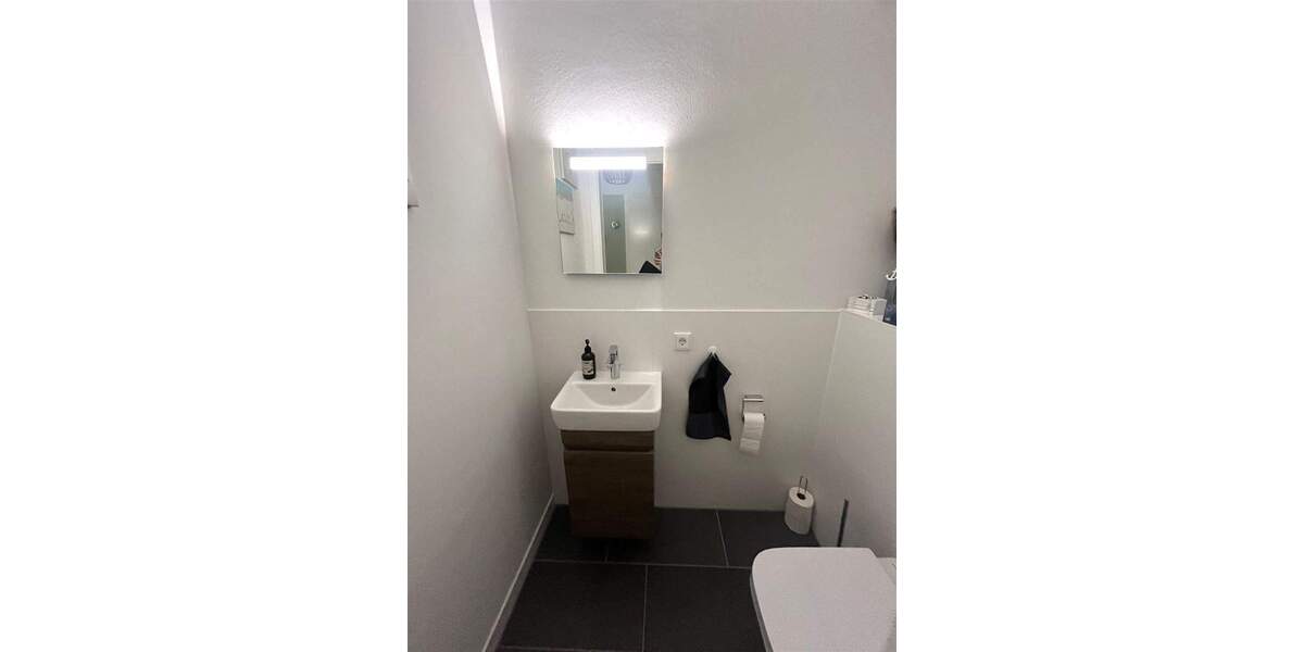 Etagenwohnung Rellingen - 3 Zimmer, 75 m&sup2;, 1.485&euro; | Angebot:25278201