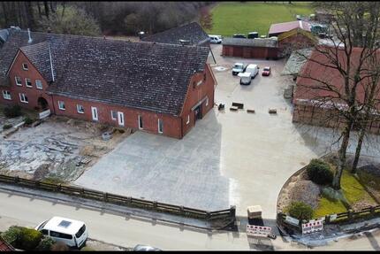 HalleProduktionBüro zimmer