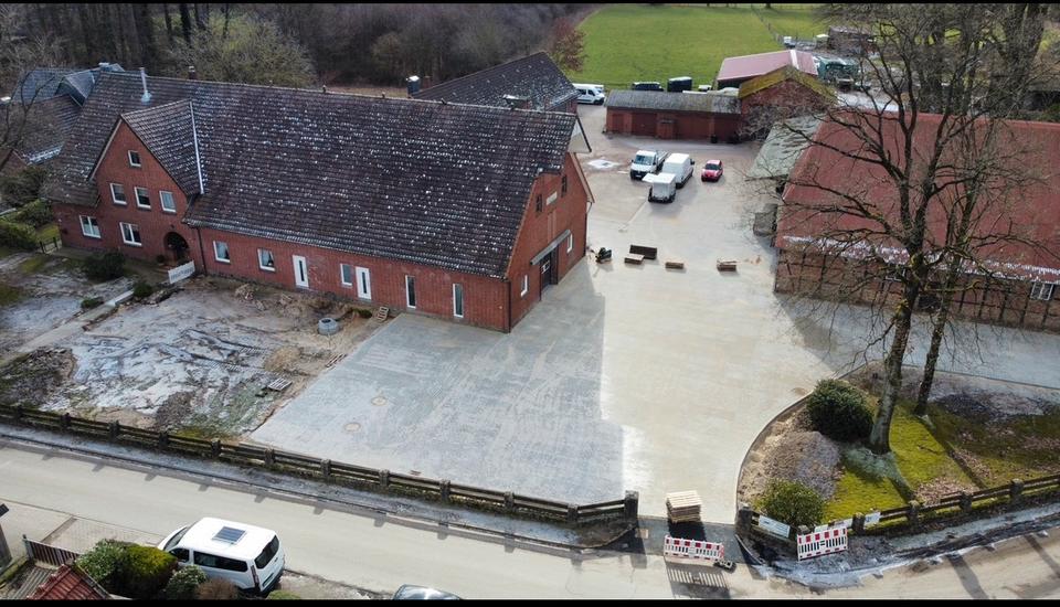 HalleProduktionBüro zimmer