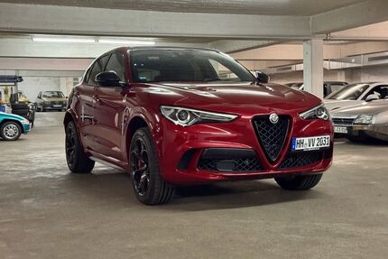 Alfa Romeo Stelvio 4.277 km 77.900 &euro; Hamburg 20537