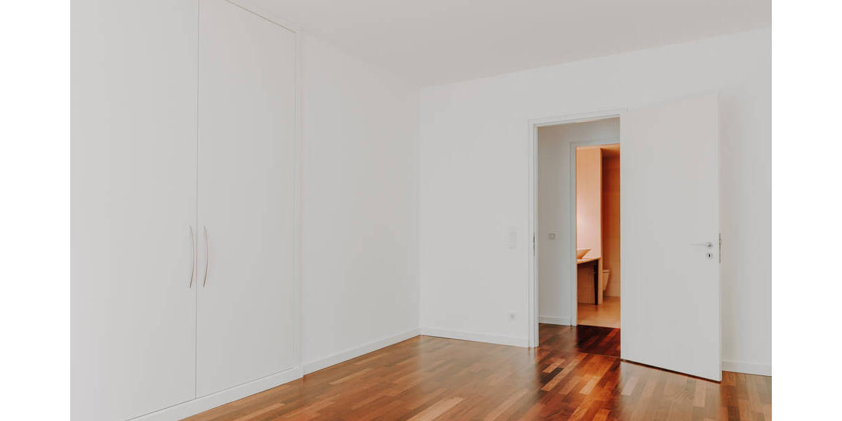 Etagenwohnung Hamburg HafenCity - 3 Zimmer, 107 m&sup2;, 2.195&euro; | Angebot:26391903