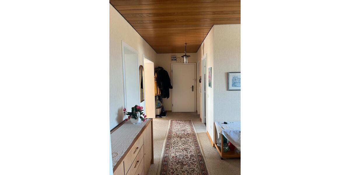 Dachgeschoßwohnung Halstenbek - 4 Zimmer, 93 m&sup2;, 270.000&euro; | Angebot:26517560