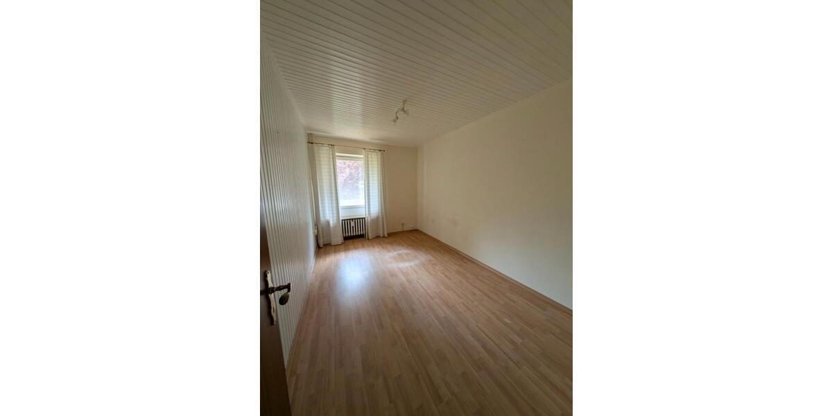 Hochparterre Glinde - 3.5 Zimmer, 83 m&sup2;, 309.000&euro; | Angebot:26665557
