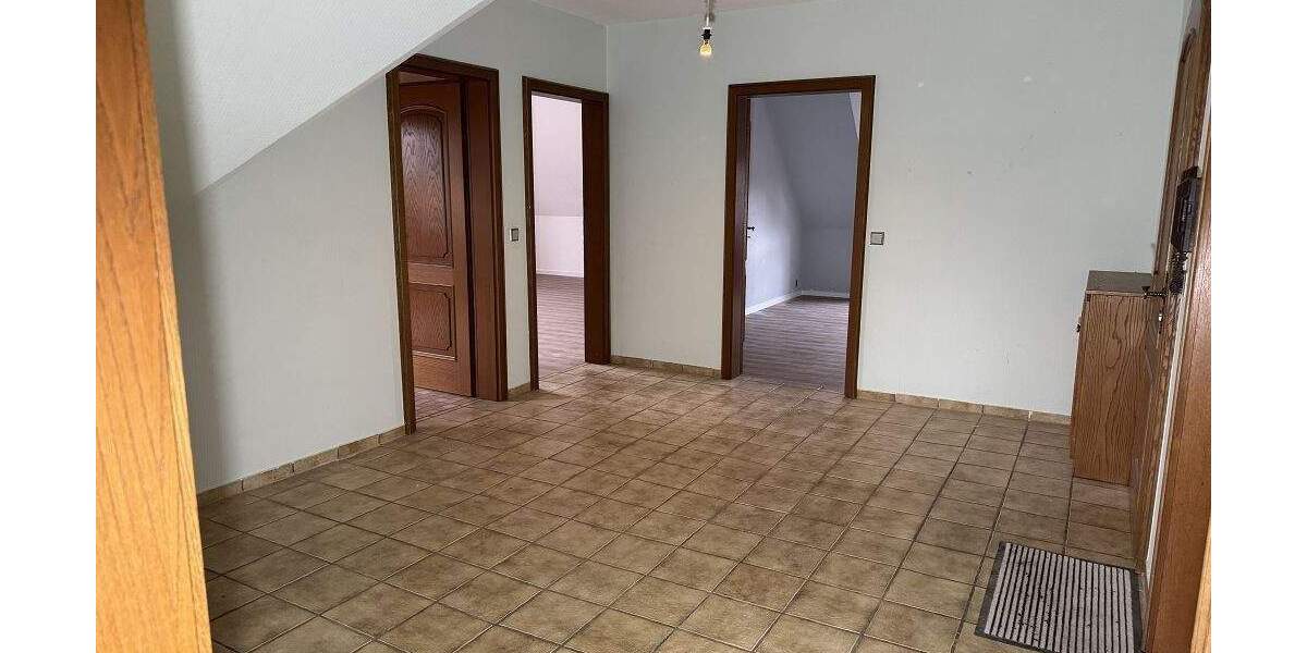 Etagenwohnung Hamburg Neugraben-Fischbek - 3 Zimmer, 124 m&sup2;, 1.116&euro; | Angebot:25317483