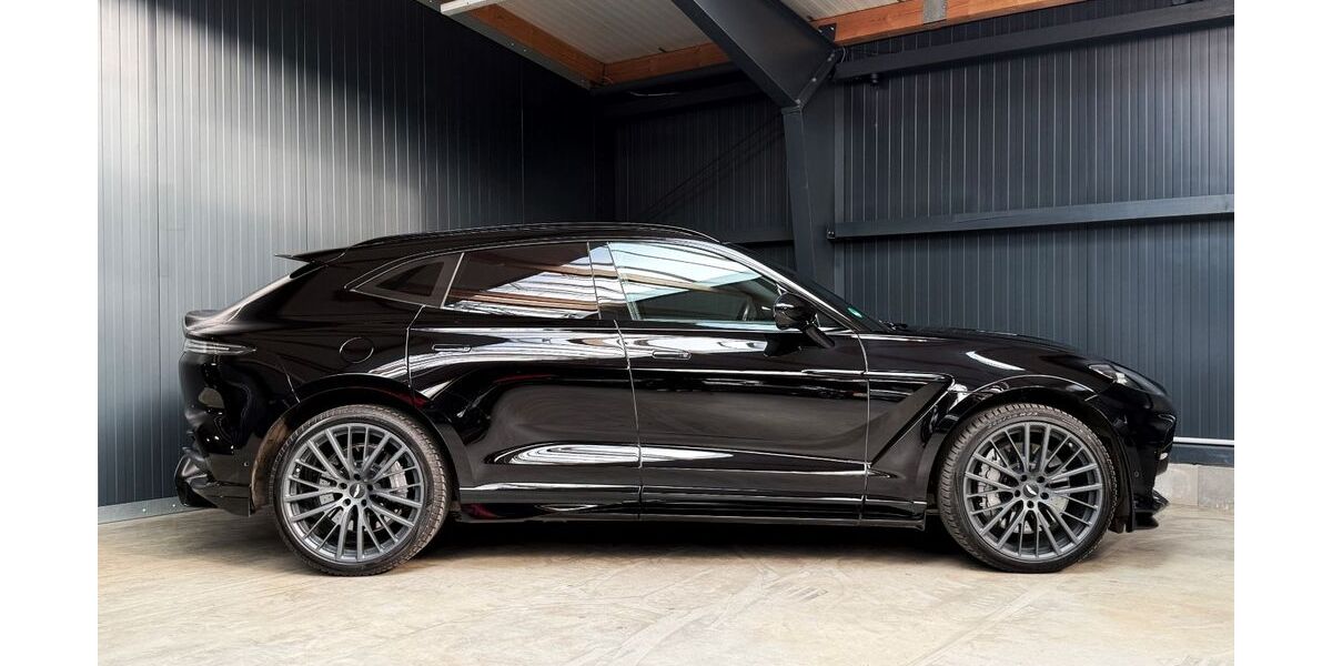 Aston Martin DBX 33.310 km 204.707 &euro; Siek 22962