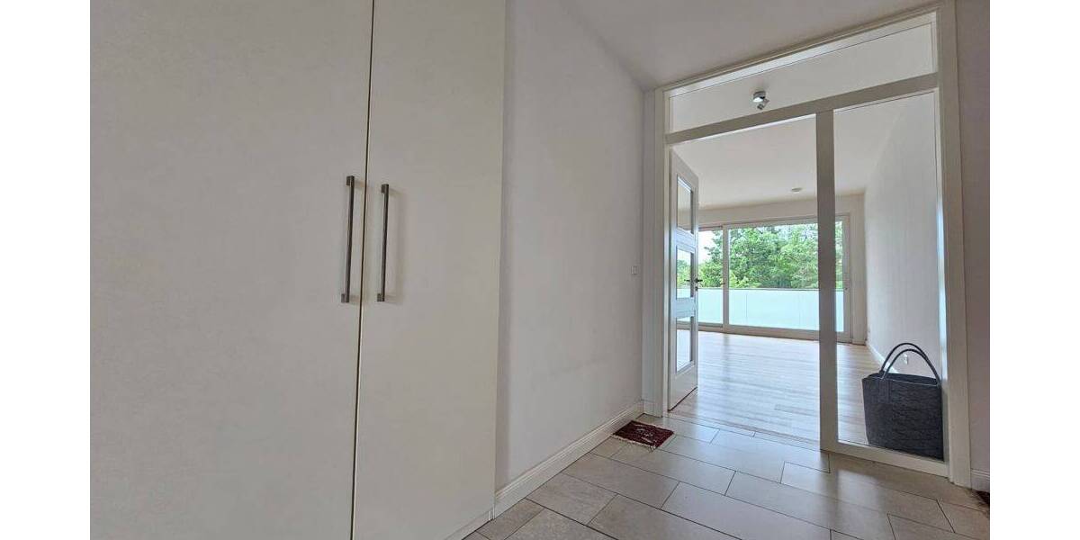 Etagenwohnung Hamburg-Wellingsbüttel Wellingsbüttel - 3 Zimmer, 100 m&sup2;, 1.855&euro; | Angebot:26879090