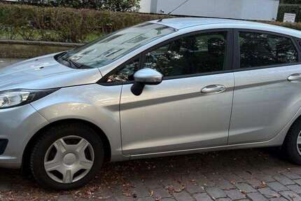 Ford Fiesta 127.000 km 5.000 € Hamburg 22763