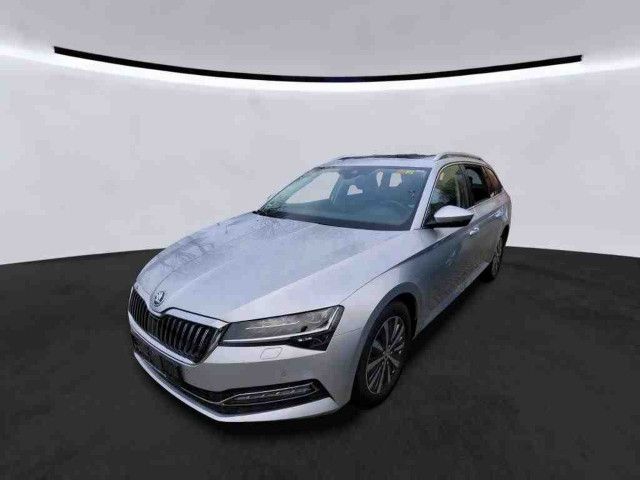 Skoda Superb 73.800 km 26.990 &euro; Hamburg 21029