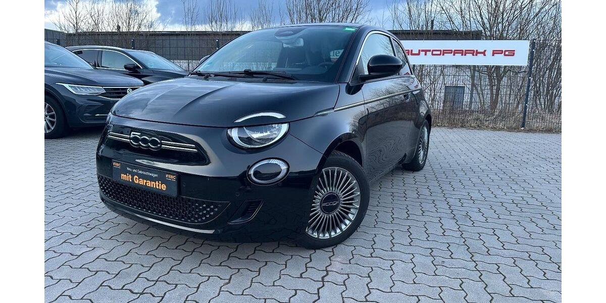 Fiat 500e 16.790 km 16.500 &euro; Ahrensburg 22926