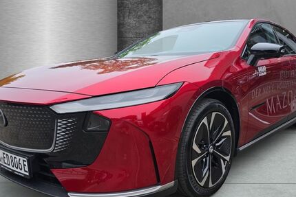 Mazda 6e 1.890 km 40.880 € Hamburg 21079