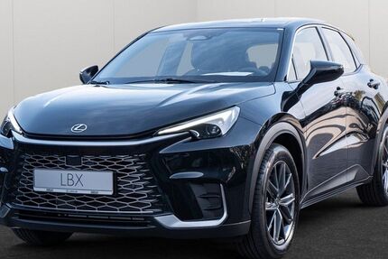 Lexus LBX 3.500 km 32.990 &euro; Hamburg 22529