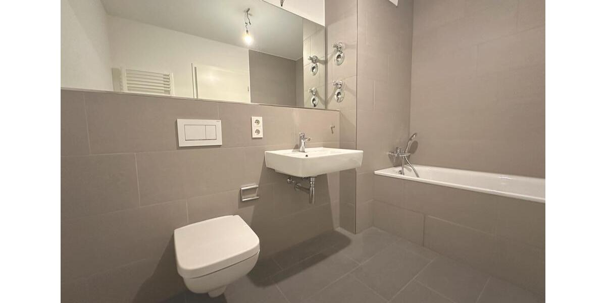 Dachgeschoßwohnung Hamburg Wandsbek - 4 Zimmer, 98 m&sup2;, 1.599&euro; | Angebot:21379199