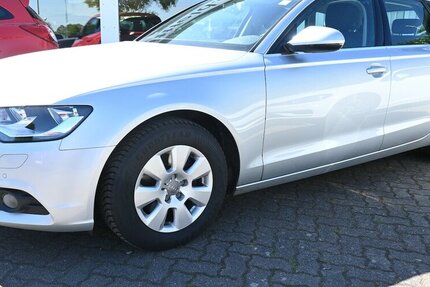Audi A6 2.0 TDI Avant Aut Klimaaut Navi PDC Alu 1Hand 90.000 km 14.600 &euro; Seevetal - Hittfeld 21218