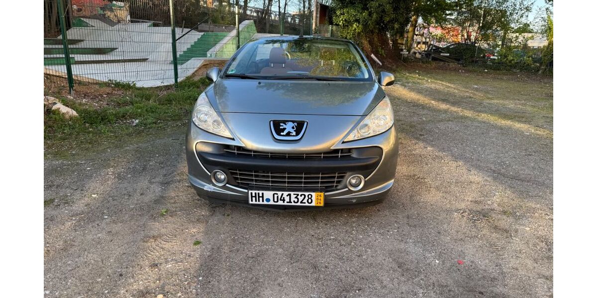 Peugeot 207 157.000 km 2.790 &euro; Hamburg 22045