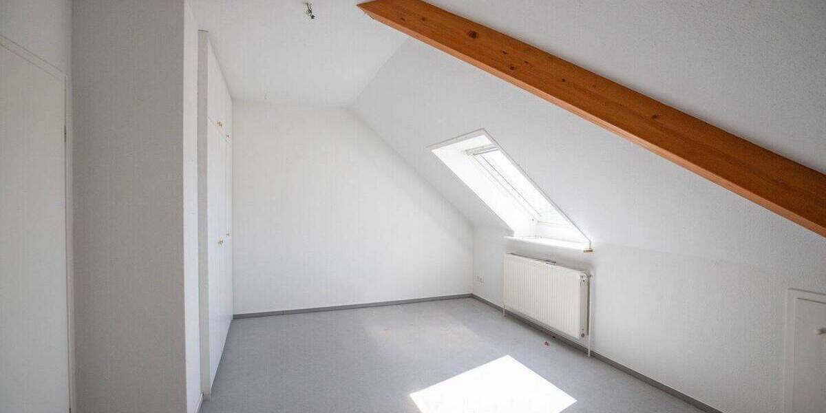 Einfamilienhaus Moorrege - 4 Zimmer, 212 m&sup2;, 2.000&euro; | Angebot:26796955