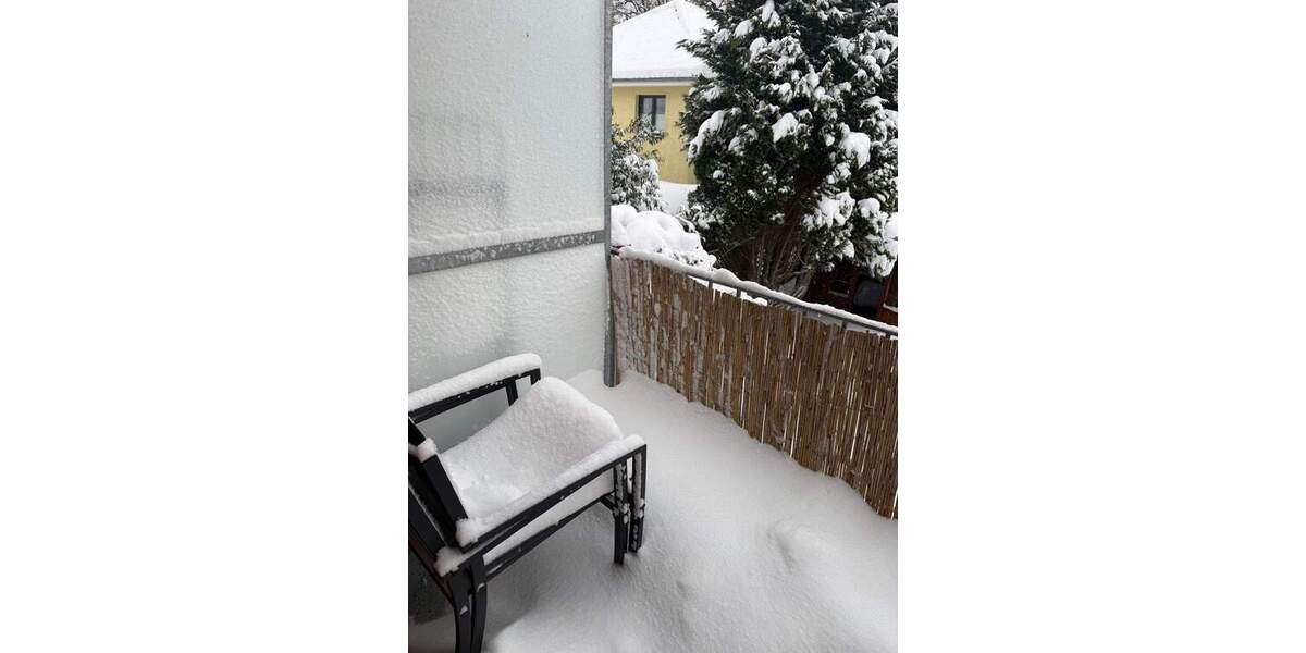 gepflegte Wohnung mit Balkon 2 zimmer