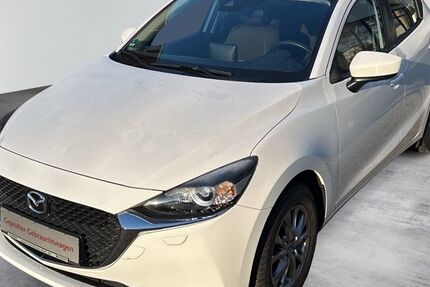 Mazda 2 58.503 km 15.985 &euro; Hamburg 22041
