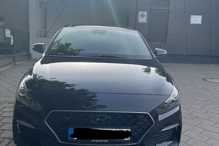 Hyundai i30 103.000 km 21.000 € Hamburg 20038