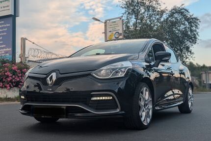Renault Clio 132.000 km 9.500 &euro; Hamburg 21035