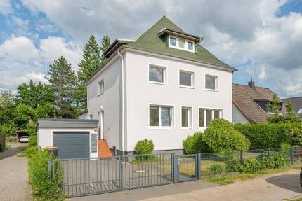 Haus Hamburg Rahlstedt - 9 Zimmer, 232 m&sup2;, 990.000&euro; | Angebot:26834932
