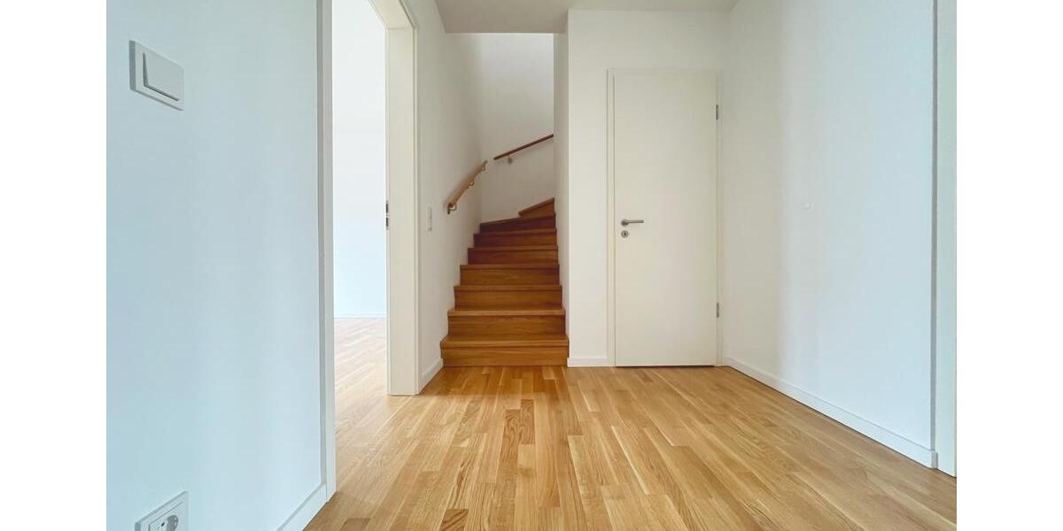 Maisonette-Wohnung mit idealer Ausstattung in Hamburg-Jenfeld - Wentzel Dr. 5 zimmer