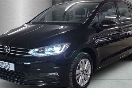 VW Touran 49.600 km 24.740 &euro; Hamburg 22047