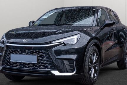 Lexus LBX 2.500 km 32.990 &euro; Hamburg 22529