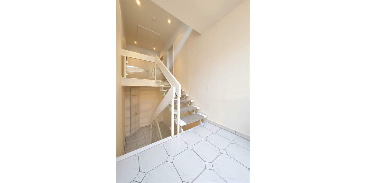 Mehrfamilienhaus, Wohnhaus Norderstedt Harksheide - 9 Zimmer, 260 m&sup2;, 1.325.000&euro; | Angebot:23953170