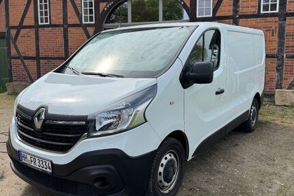 Renault Trafic 81.900 km 16.600 &euro; Hamburg 22299