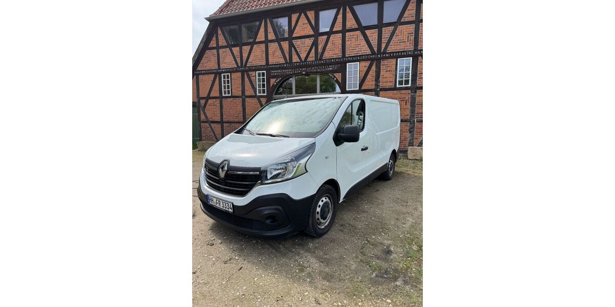 Renault Trafic 81.900 km 16.600 &euro; Hamburg 22299