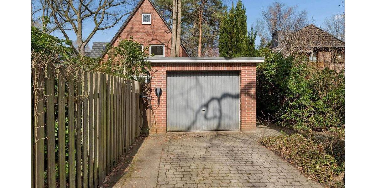 Einfamilienhaus Hamburg Rissen - 7 Zimmer, 215 m&sup2;, 1.290.000&euro; | Angebot:26220303