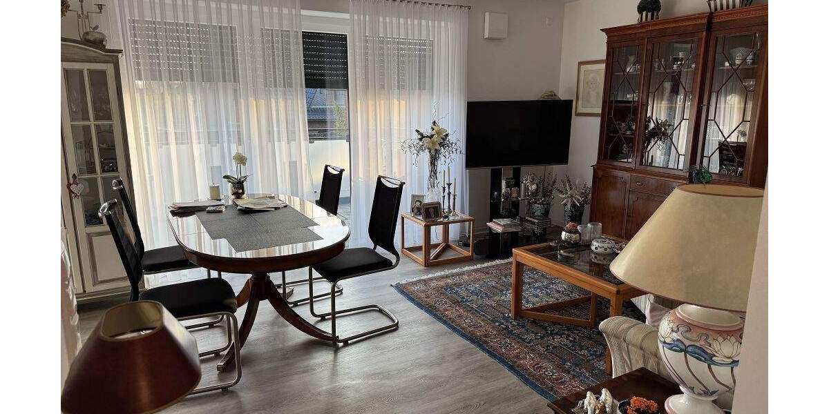 Etagenwohnung Buxtehude - 2 Zimmer, 77 m&sup2;, 1.020&euro; | Angebot:25835803