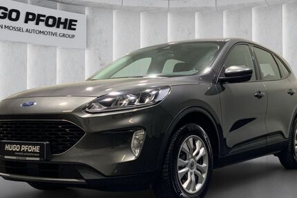 Ford Kuga 49.366 km 22.590 &euro; Hamburg 22335