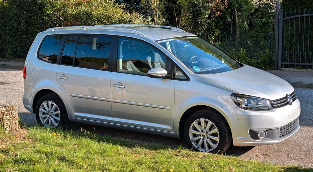 VW Touran 129.000 km 11.111 &euro; Hamburg 22455
