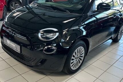Fiat 500e 8.200 km 13.900 € Hamburg 22525