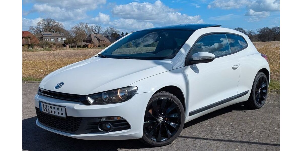 VW Scirocco 144.106 km 8.900 &euro; Nahe 23866