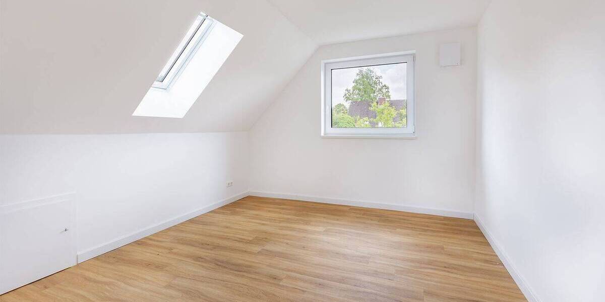 Einfamilienhaus Hamburg Poppenbüttel - 4 Zimmer, 107 m&sup2;, 2.160&euro; | Angebot:26843765