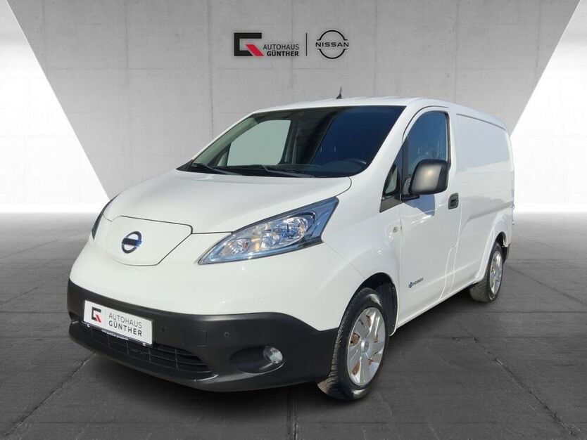 NV200