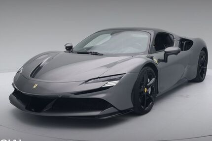 Ferrari SF90 2.257 km 409.900 &euro; Hamburg 22143