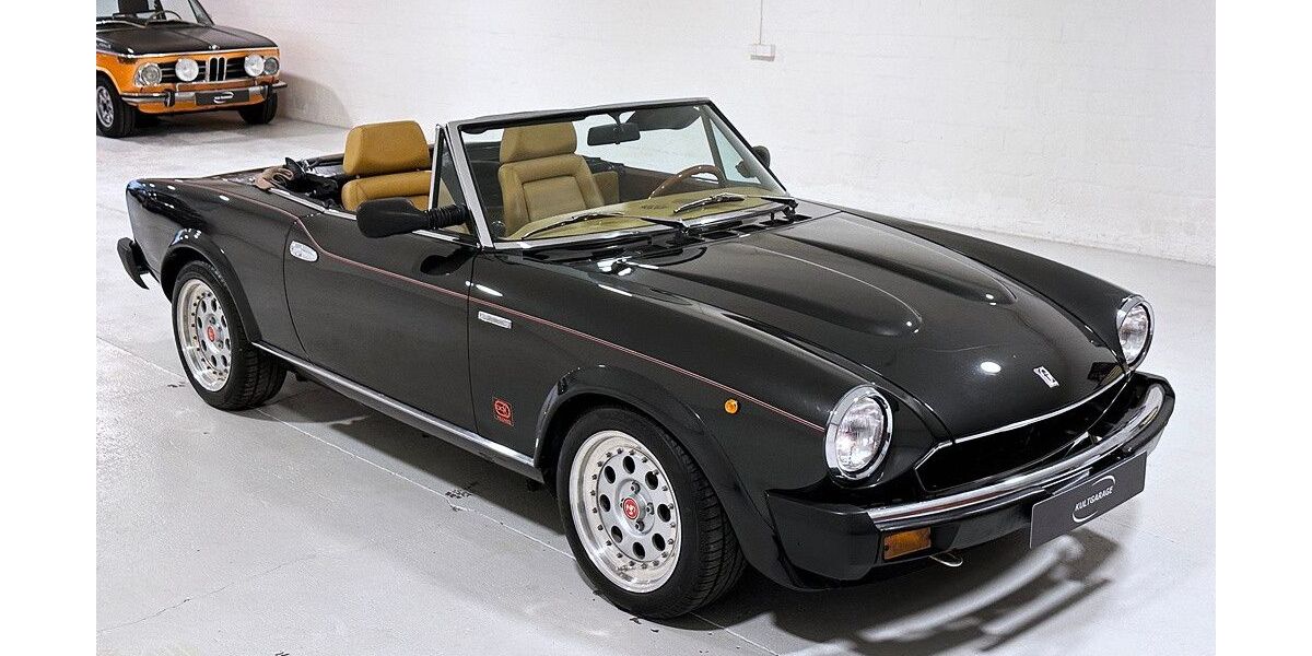 Fiat 124 Spider 94.184 km 28.950 &euro; Barsbüttel 22885